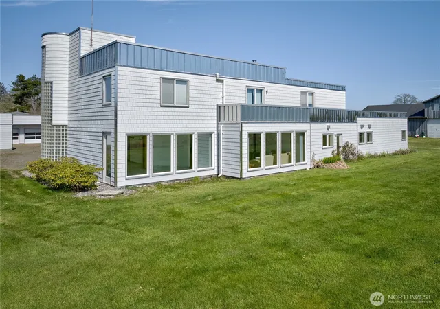 Photo 4 of Single family home for sale at 6804 Chatham Way, Ilwaco, WA 98624 | MLS# NWM2363378 | Listing updated on 2026-09-17