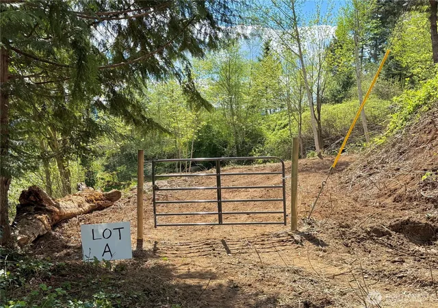 Photo 4 of Land for sale at 145 N Shar Ln, Lilliwaup, WA 98555 | MLS# NWM2363851 | Listing updated on 2026-09-17