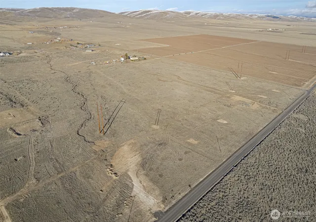Photo 1 of Land for sale at 1 Road 13 Nw, Quincy, WA 98848 | MLS# NWM2363983 | Listing updated on 2026-09-17