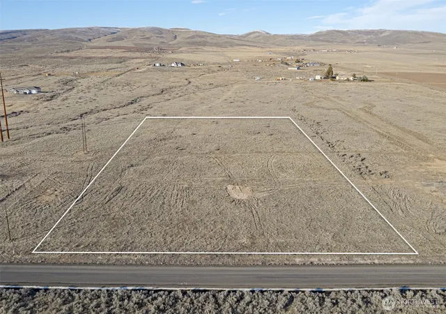 Photo 2 of Land for sale at 3 Road 13 Nw, Quincy, WA 98848 | MLS# NWM2363986 | Listing updated on 2026-09-17