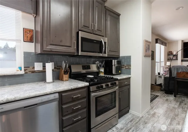 Photo 4 of Manufactured home for sale at 6350 Portal Way #17, Ferndale, WA 98248 | MLS# NWM2365095 | Listing updated on 2026-09-17