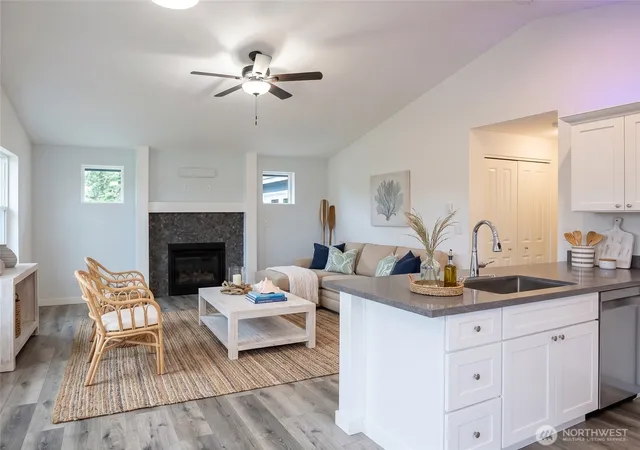 Photo 3 of Single family home for sale at 531 Point Brown Ave Sw, Ocean Shores, WA 98569 | MLS# NWM2366387 | Listing updated on 2026-09-17
