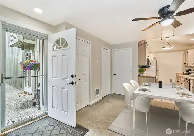 Photo 3 of Townhouse for sale at 10822 Se 260th Street #2 B1, Kent, WA 98030 | MLS# NWM2370302 | Listing updated on 2026-09-17