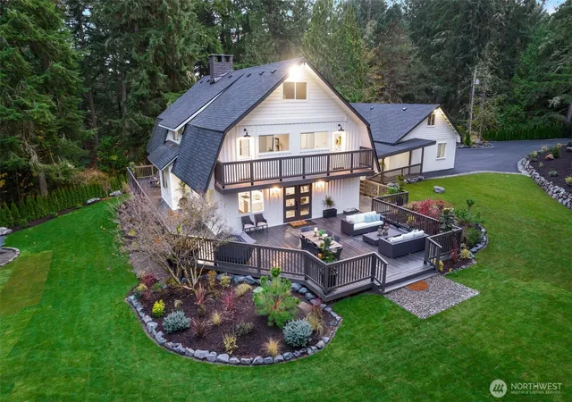 Photo 1 of Single family home for sale at 4501 Hemlock Ln Nw, Gig Harbor, WA 98335 | MLS# NWM2380592 | Listing updated on 2026-09-17