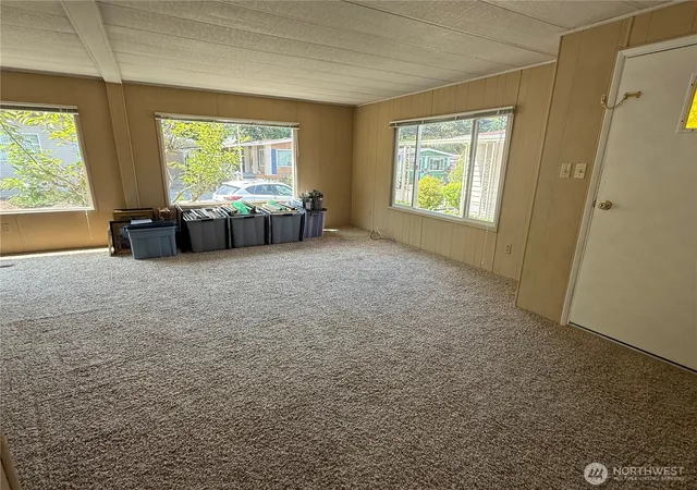 Photo 3 of Manufactured home for sale at 1415 84th Street Se #196, Everett, WA 98208 | MLS# NWM2381799 | Listing updated on 2026-10-01