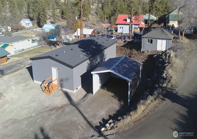Photo 4 of Manufactured home for sale at 720 S Jefferson St, Republic, WA 99166 | MLS# NWM2382170 | Listing updated on 2026-09-17