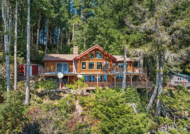 Photo 1 of Single family home for sale at 1236 E Is View Rd, Grapeview, WA 98546 | MLS# NWM2382994 | Listing updated on 2026-09-17