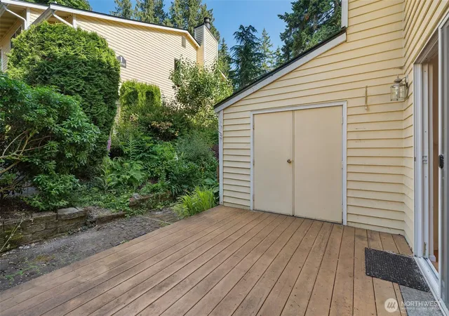 Photo 3 of Townhouse for sale at 10030 NE 120th Street #J2, Kirkland, WA 98034 | MLS# NWM2385457 | Listing updated on 2026-09-17