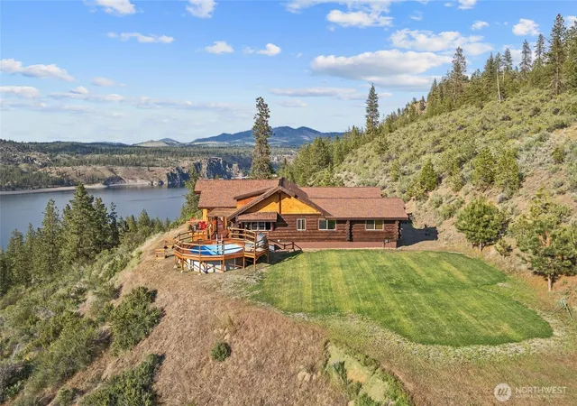 Photo 1 of Single family home for sale at 33905 Winterwood Ln Ne, Davenport, WA 99122 | MLS# NWM2386760 | Listing updated on 2026-09-17