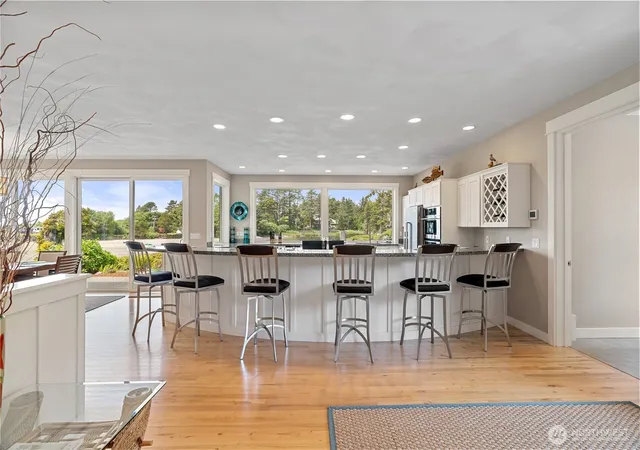 Photo 4 of Single family home for sale at 6 Diamond Dr, Pacific Beach, WA 98571 | MLS# NWM2388711 | Listing updated on 2026-09-17