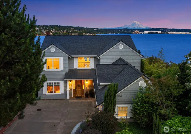 Photo 3 of Mansion for sale at 8260 Avalon Dr, Mercer Island, WA 98040 | MLS# NWM2390251 | Listing updated on 2026-09-30