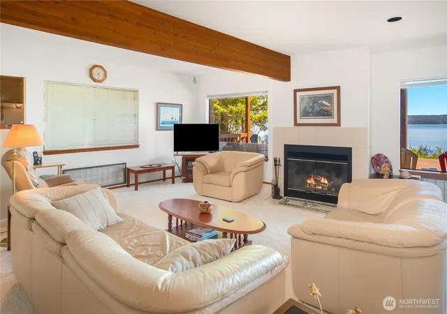 Photo 4 of Single family home for sale at 160 Wildwood Shrs, Brinnon, WA 98320 | MLS# NWM2391396 | Listing updated on 2026-09-17