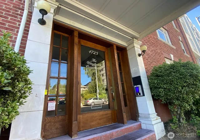 Photo 1 of Condo for sale at 4725 15th Avenue Ne #14, Seattle, WA 98105 | MLS# NWM2392460 | Listing updated on 2026-09-17