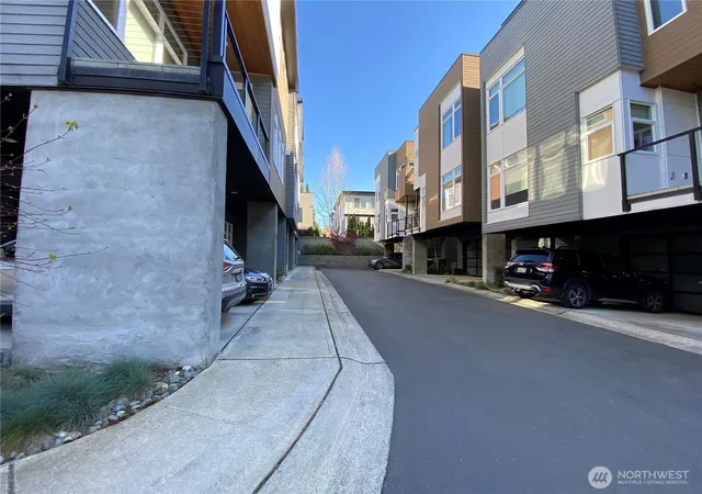 Photo 4 of Condo for sale at 213 4th Court S, Kirkland, WA 98033 | MLS# NWM2392840 | Listing updated on 2026-09-17