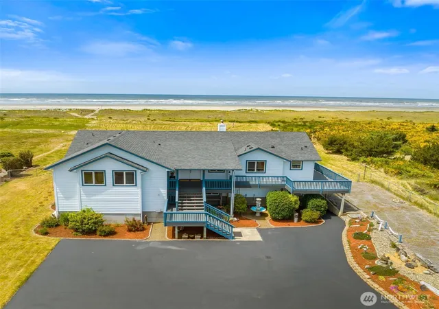 Photo 4 of Single family home for sale at 708 Sea Vista Ln, Grayland, WA 98547 | MLS# NWM2393308 | Listing updated on 2026-09-17