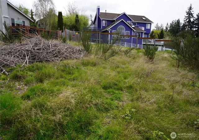Photo 4 of Land for sale at 1803 19th Drive, Mukilteo, WA 98275 | MLS# NWM2393825 | Listing updated on 2026-09-17