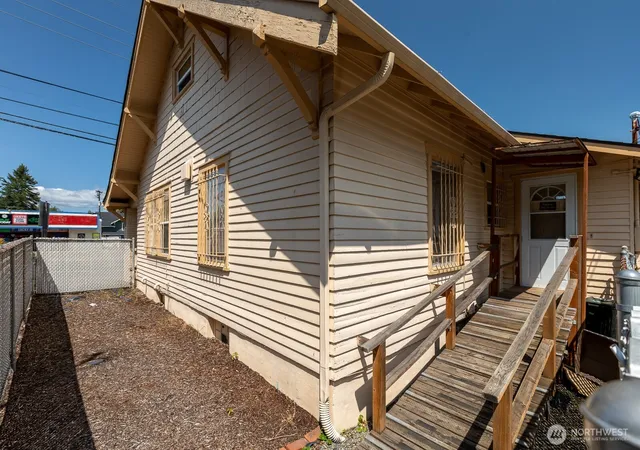 Photo 3 of Single family home for sale at 3606 S 12th Street, Tacoma, WA 98405 | MLS# NWM2395592 | Listing updated on 2026-09-17