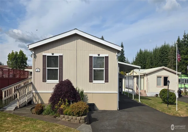 Photo 2 of Manufactured home for sale at 57 Clemons Rd #17, Montesano, WA 98563 | MLS# NWM2396190 | Listing updated on 2026-09-29
