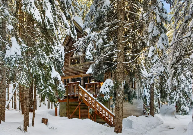 Photo 1 of Single family home for sale at 81 Snow Cabin Pl, Snoqualmie Pass, WA 98068 | MLS# NWM2396617 | Listing updated on 2026-09-17