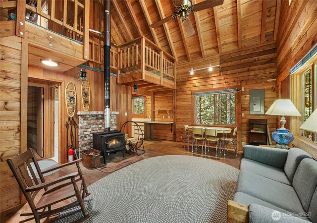 Photo 2 of Single family home for sale at 81 Snow Cabin Pl, Snoqualmie Pass, WA 98068 | MLS# NWM2396617 | Listing updated on 2026-09-17