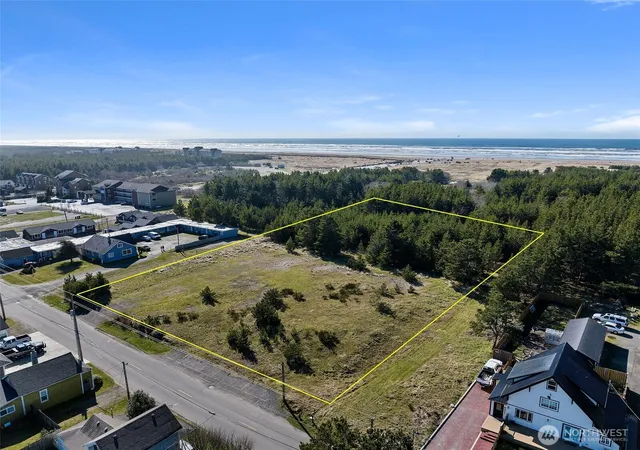 Photo 4 of Land for sale at 301 Ocean Beach Blvd N, Long Beach, WA 98631 | MLS# NWM2397212 | Listing updated on 2026-09-17