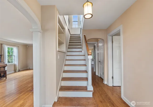 Photo 3 of Single family home for sale at 407 N 6th Street, Shelton, WA 98584 | MLS# NWM2397654 | Listing updated on 2026-10-01