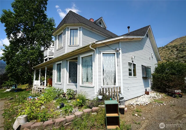 Photo 2 of Contingent at 1112 Loomis Oroville Rd, Loomis, WA 98827 | MLS# NWM2397658 | Listing updated on 2026-09-17