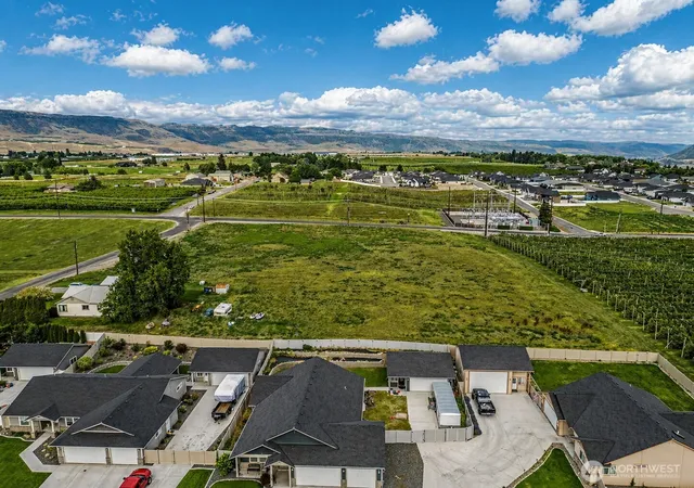 Photo 4 of Land for sale at 2440 6th Street SE, East Wenatchee, WA 98802 | MLS# NWM2397831 | Listing updated on 2026-09-17