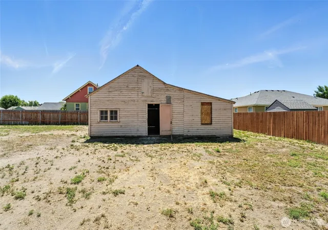 Photo 2 of Land for sale at 136 Blalock Dr, Walla Walla, WA 99362 | MLS# NWM2397853 | Listing updated on 2026-09-17