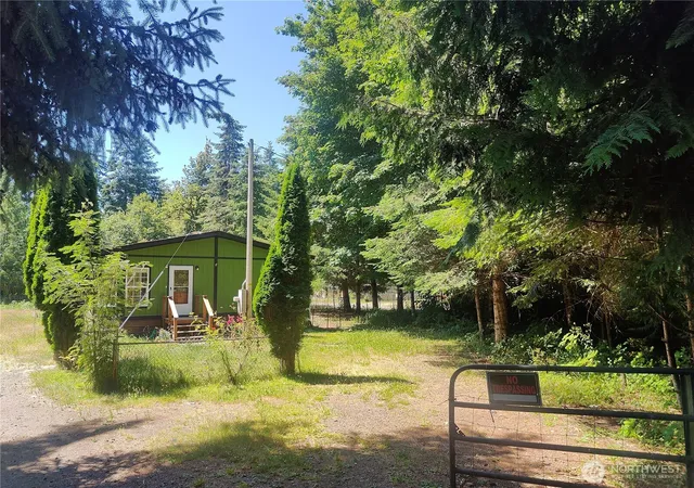 Photo 3 of Manufactured home for sale at 440 W Haven Dr, Elma, WA 98541 | MLS# NWM2398291 | Listing updated on 2026-09-25