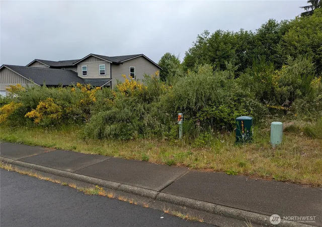 Photo 2 of Land for sale at 3261 Sanderling Dr, Hoquiam, WA 98550 | MLS# NWM2398490 | Listing updated on 2026-09-17