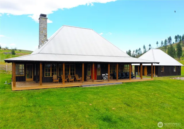 Photo 1 of Single family home for sale at 156 Poechmann Rd, Okanogan, WA 98840 | MLS# NWM2402867 | Listing updated on 2026-09-17