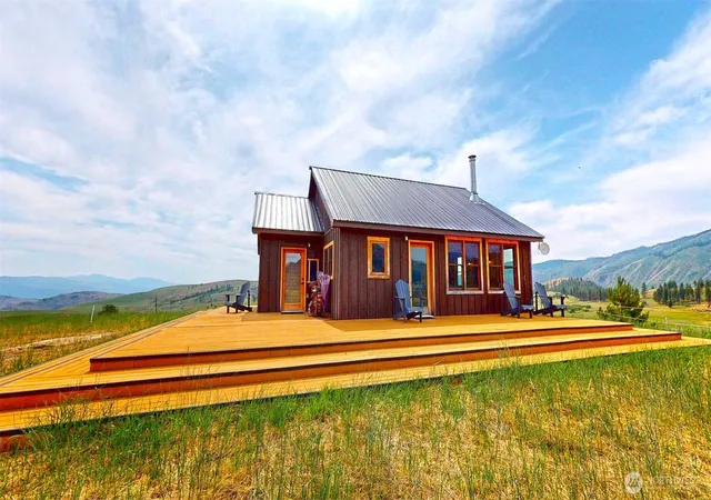 Photo 2 of Single family home for sale at 156 Poechmann Rd, Okanogan, WA 98840 | MLS# NWM2402867 | Listing updated on 2026-09-17