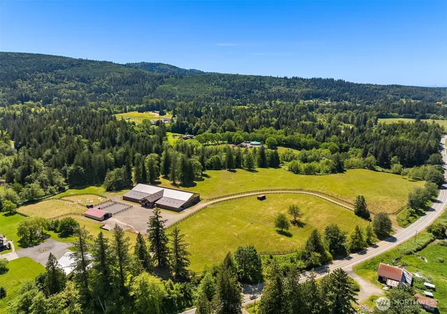 Photo 2 of Single family home for sale at 31405 Se Redmond Fall City Rd, Fall City, WA 98024 | MLS# NWM2407848 | Listing updated on 2026-09-17