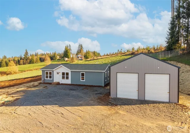 Photo 2 of Sale Pending at 200 Lot C Fineview, Chehalis, WA 98532 | MLS# NWM2409033 | Listing updated on 2026-09-25