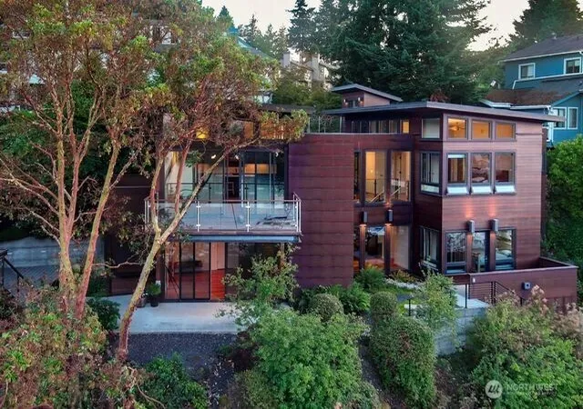 Photo 1 of Single family home for sale at 630 Harrison St, Friday Harbor, WA 98250 | MLS# NWM2409167 | Listing updated on 2026-09-17
