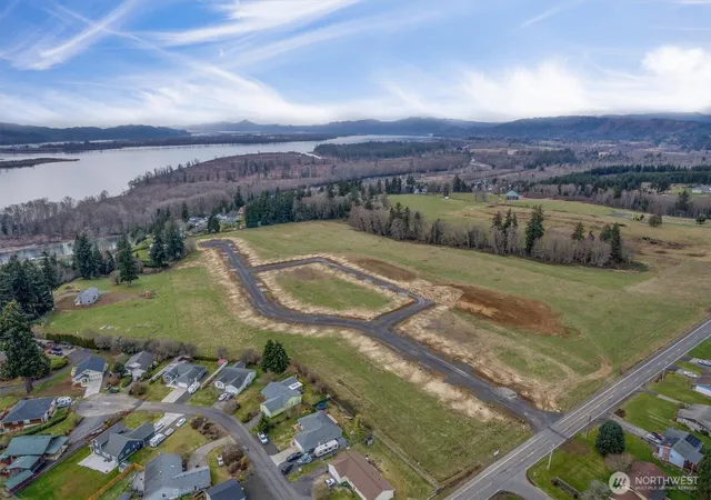 Photo 4 of Land for sale at 33 Sunnyfield Dr #Lot30, Cathlamet, WA 98612 | MLS# NWM2409604 | Listing updated on 2026-09-17