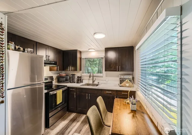 Photo 3 of Sale Pending at 23800 SE Tiger Mountain Rd #39, Issaquah, WA 98027 | MLS# NWM2409672 | Listing updated on 2026-10-01