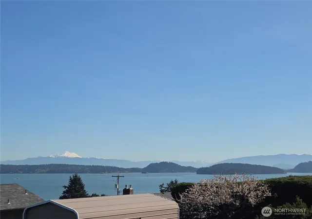 Photo 1 of Single family home for sale at 539 Birch St, Oak Harbor, WA 98277 | MLS# NWM2410036 | Listing updated on 2026-09-17