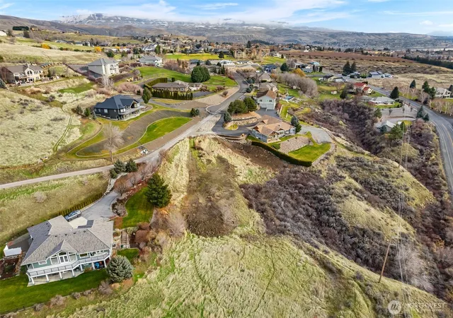 Photo 2 of Land for sale at 1395 Mountain Vista, Wenatchee, WA 98801 | MLS# NWM2410127 | Listing updated on 2026-09-17