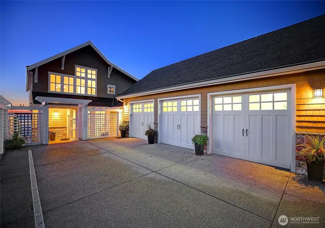 Photo 2 of Single family home for sale at 211 N Sunset, Camano Island, WA 98282 | MLS# NWM2410632 | Listing updated on 2026-09-17
