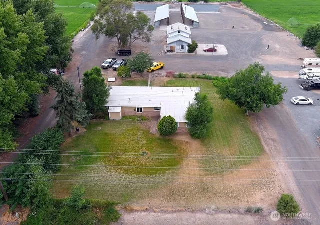 Photo 3 of House for sale at 5788 NE Rd K, Moses Lake, WA 98837 | MLS# NWM2411249 | Listing updated on 2026-09-17