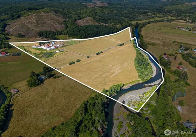 Photo 2 of Single family home for sale at 627 Wynoochee Valley Rd, Montesano, WA 98563 | MLS# NWM2411550 | Listing updated on 2026-10-01