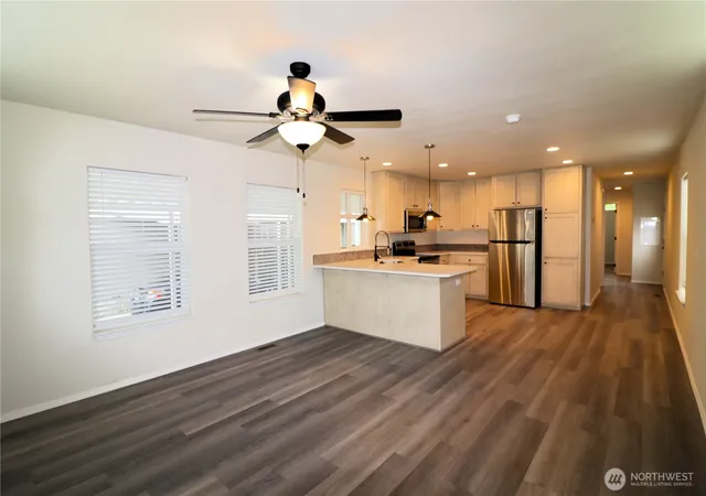 Photo 4 of Manufactured home for sale at 1111 Archwood Dr SW #395, Olympia, WA 98502 | MLS# NWM2413619 | Listing updated on 2026-09-24