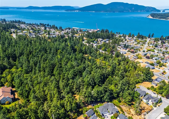 Photo 4 of Land for sale at 0 17th Street, Anacortes, WA 98221 | MLS# NWM2414205 | Listing updated on 2026-09-17
