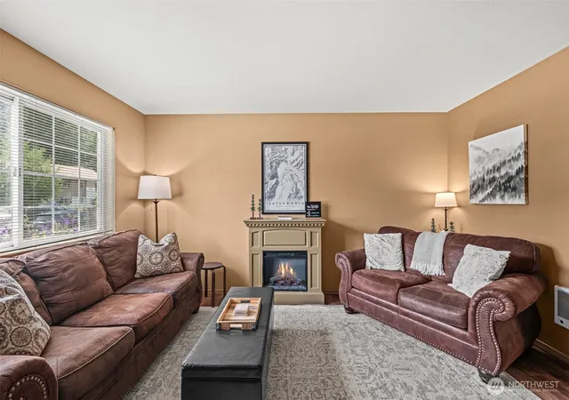 Photo 4 of Townhouse for sale at 475 Alpine Pl #2, Leavenworth, WA 98826 | MLS# NWM2414292 | Listing updated on 2026-09-17