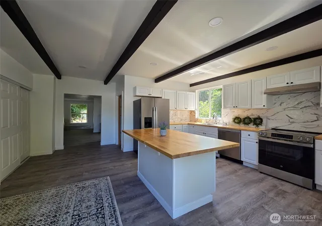 Photo 3 of Single family home for sale at 405 S 1st Street, Mc Cleary, WA 98557 | MLS# NWM2414670 | Listing updated on 2026-09-17