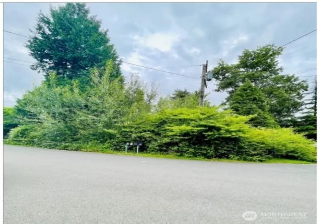 Photo 2 of Land for sale at 21031 33rd Place W, Lynnwood, WA 98036 | MLS# NWM2415637 | Listing updated on 2026-09-17