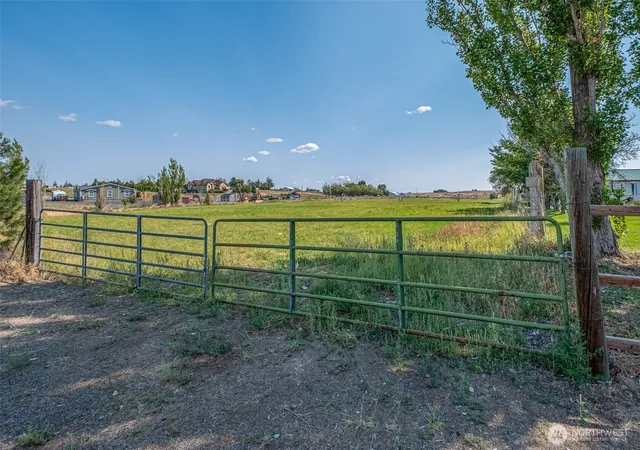 Photo 3 of Land for sale at 0 Dodson Rd N, Ephrata, WA 98823 | MLS# NWM2418925 | Listing updated on 2026-09-17
