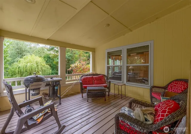 Photo 4 of Manufactured home for sale at 124 Solo Meadows Ln, Longview, WA 98632 | MLS# NWM2419109 | Listing updated on 2026-10-01